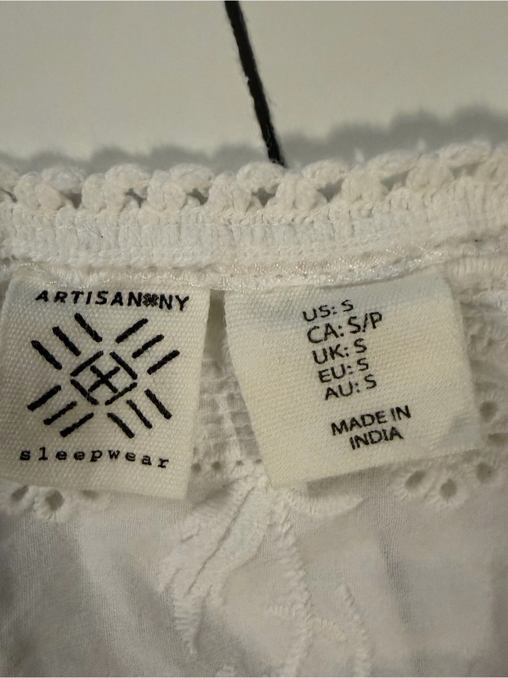 Artisan Ny White Lace-Trim Sleepwear Top - Picture 7 of 9